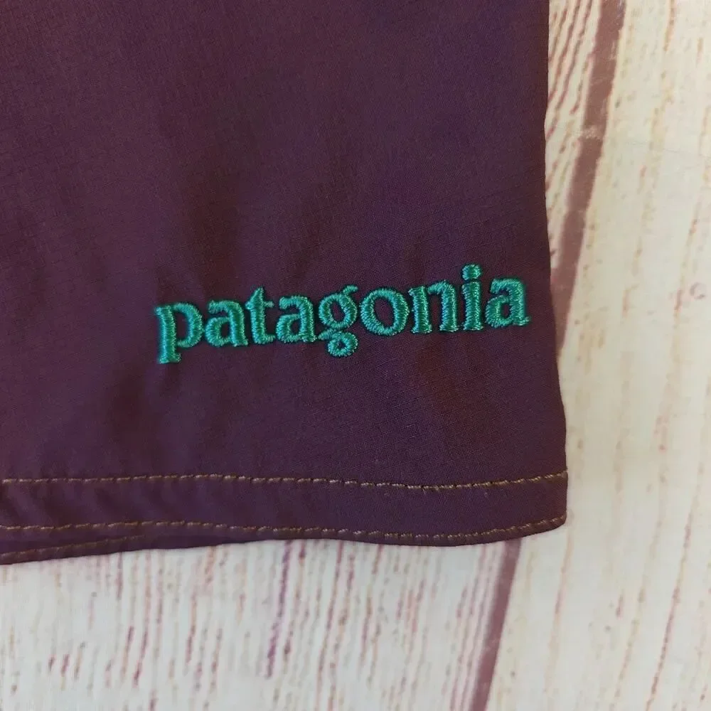 M's Patagonia Stretch Wavefarer 9